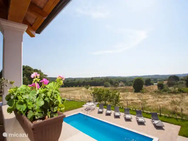 Villa Basici huren in Kroatië, Istrië, Jakovici  - villa uitzicht vanaf balkon
