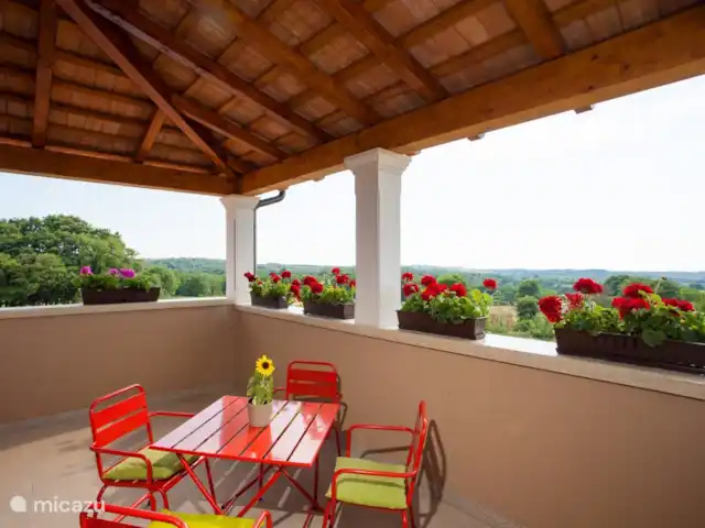 Villa Basici huren in Kroatië, Istrië, Jakovici  - villa balkon