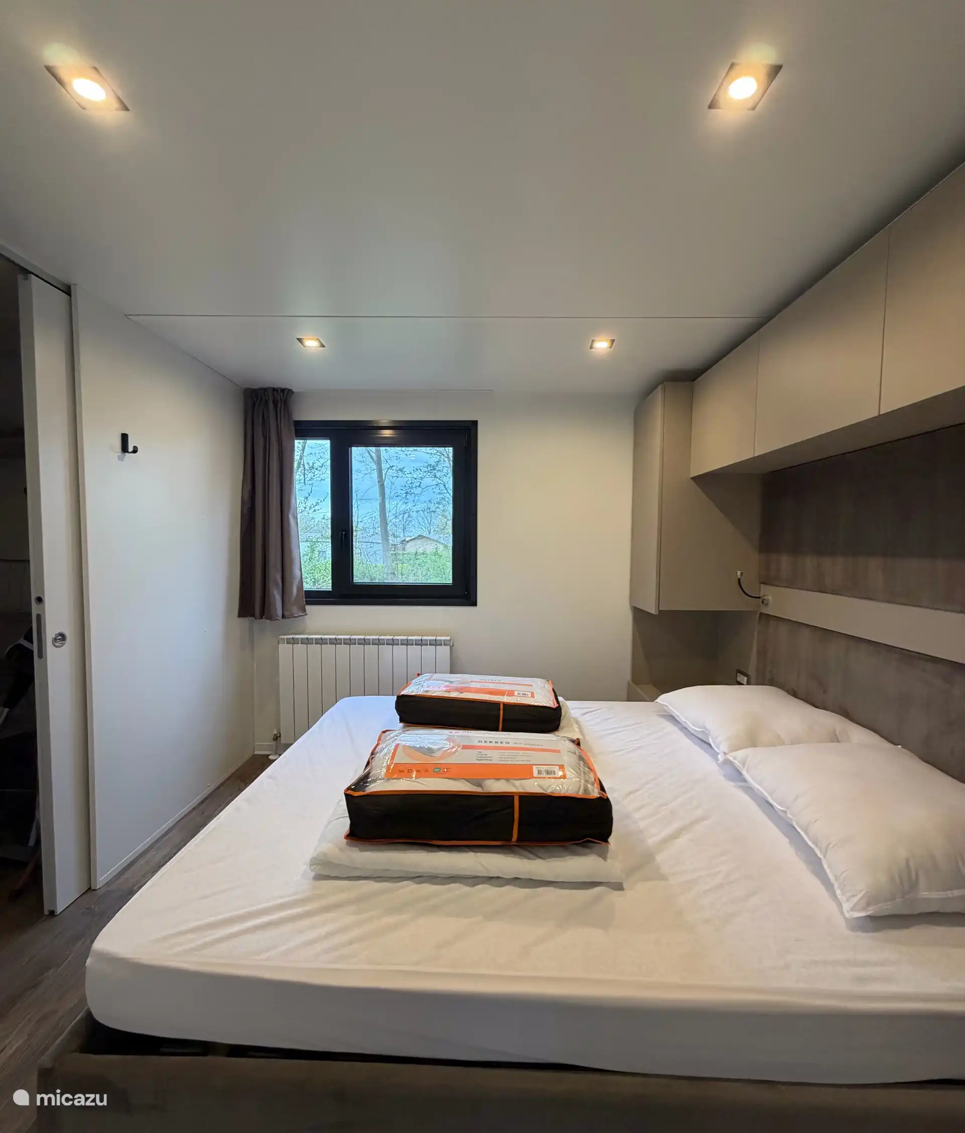 Spacious double bed in the master bedroom! Central heating available and windows bedroom with mosquito nets