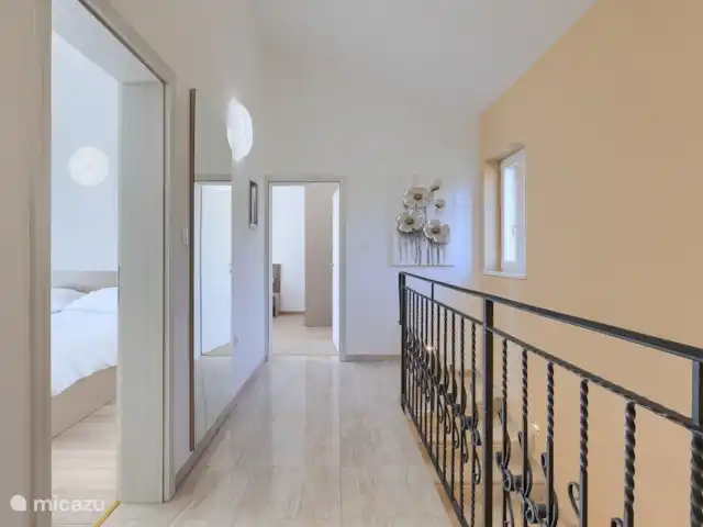Villa Ripenda en Croacia, Istria, Labin - villa aterrizaje