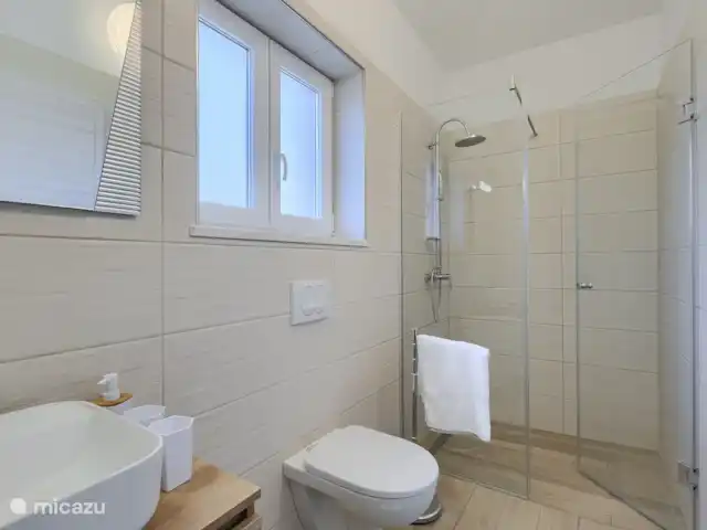 Villa Ripenda en Croacia, Istria, Labin - villa baño