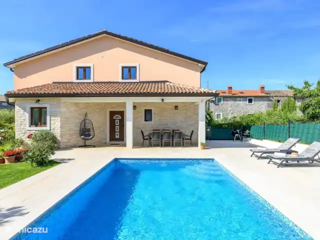 Villa SA-RA en Croacia, Istria, Brtonigla - villa La villa