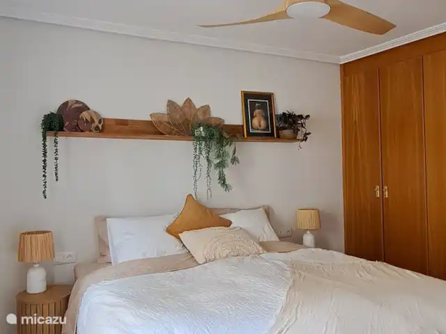 Plage de 400m + terrain de padel + 2 piscines | Espagne, Costa Blanca, Albir - appartement Chambre 1 salle de bain attenante
