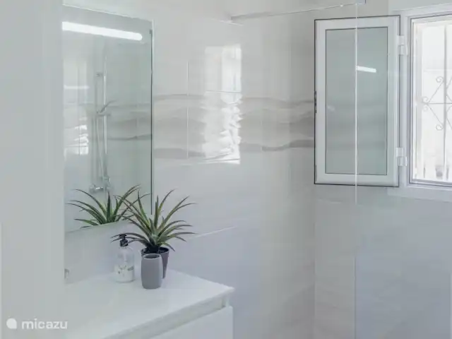 Location de Vacances Espagne, Costa Blanca, Rojales, maison de vacances - Casa Crimosa Salle de Bains