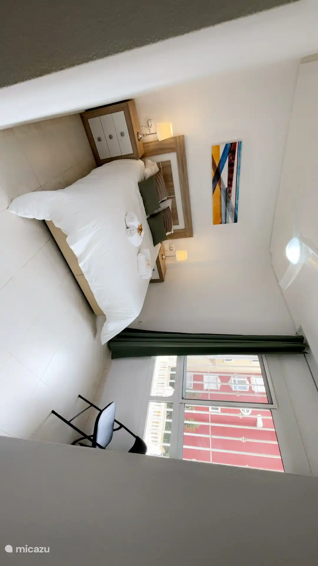 Doppelbett (1,60 x 2,00) mit Klimaanlage und Deckenventilator