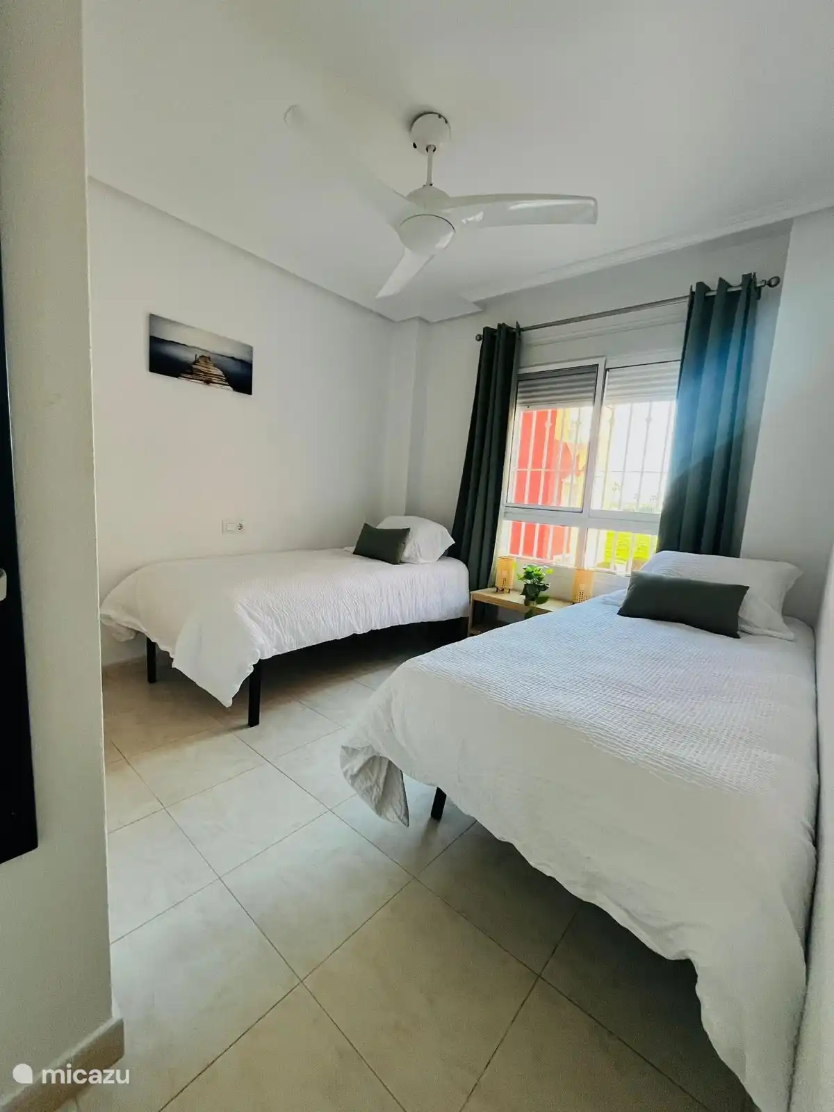 Doppelzimmer mit Einbauschrank