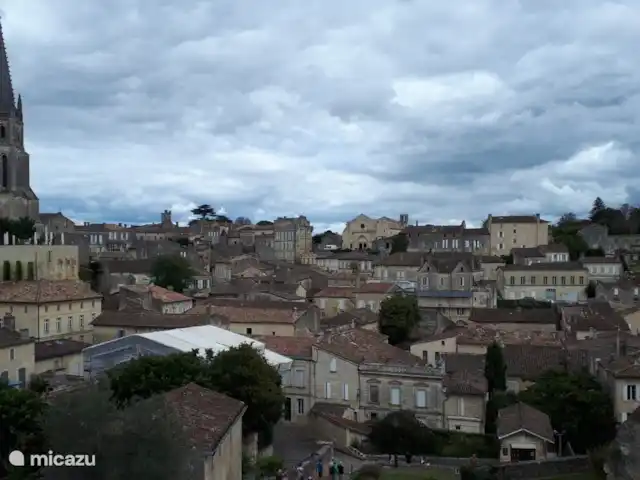 Château le Verdoyer  en Francia, Dordoña, Champs-Romain - mobil home / caravana Impresionantes vistas de Saint Emilion