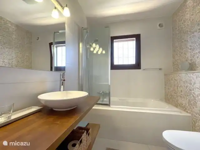 villa en España, Costa Blanca, Benissa – Villa Morea Baño 1 BG