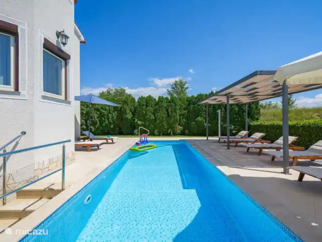 Villa Sara en Croacia, Istria, Porec - villa piscina