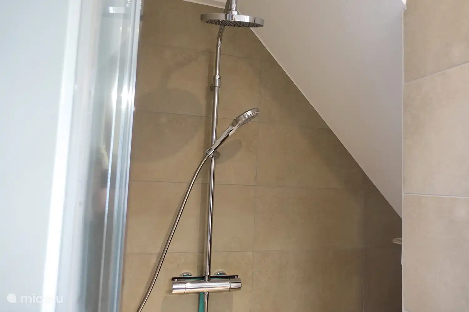 Salle de bain à l’étage Buitenplaats, Berg en Bos, cottage 15