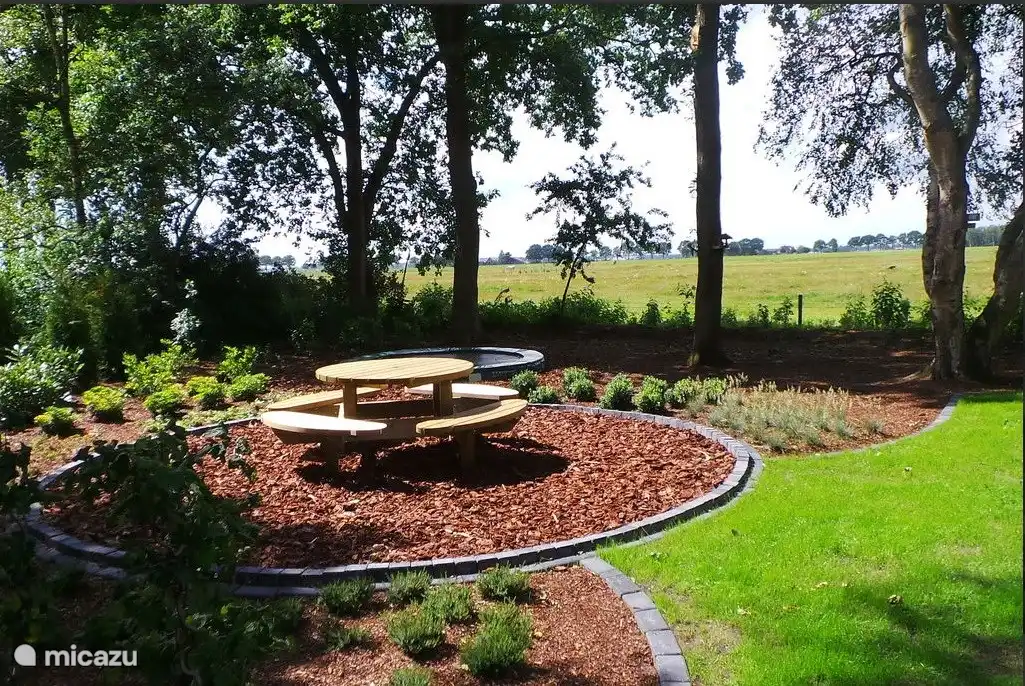 Berg- und Waldhaus B&B15 Garten mit wunderschöner Aussicht