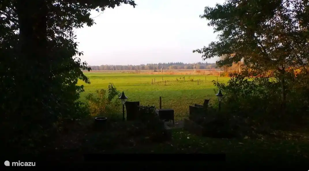 Mountain & Forest House B&B15 Blick mit untergehender Sonne