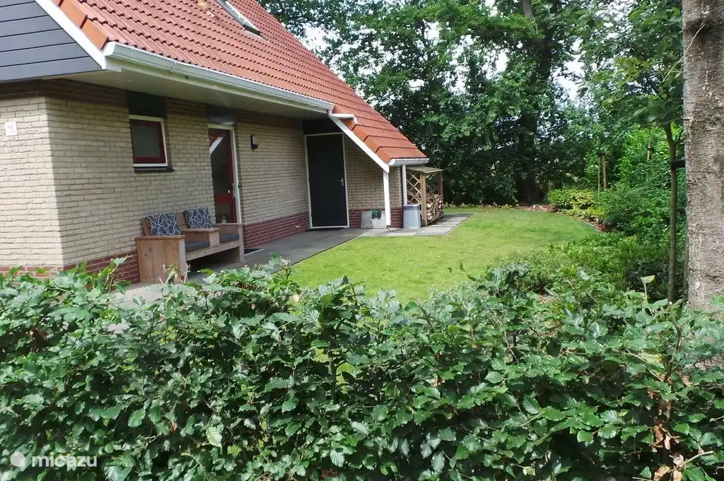 Mountain & Forest House B&B15 Seitenansicht