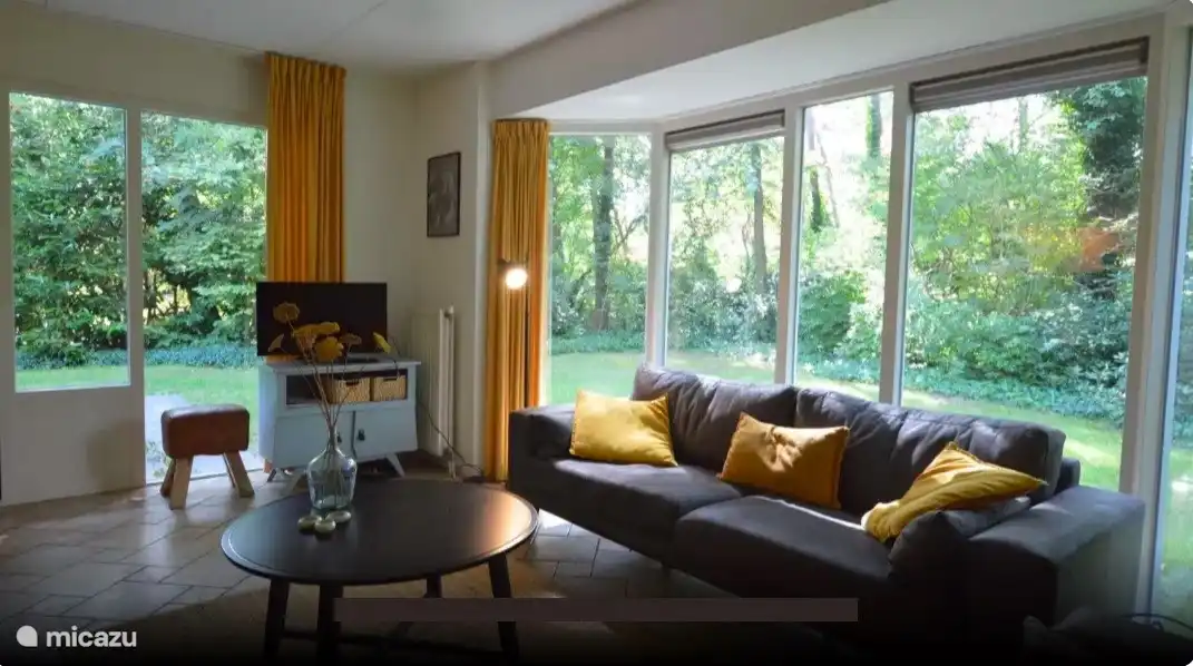 Haus Berg & Bos B&B43, mit Blick nach außen