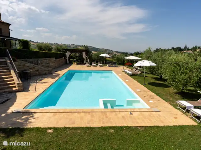 Maison de campagne de Collerovere  | Italie, Marche, Sant'Angelo in Pontano - villa La piscine