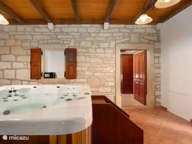 villa en Croacia, Istria, Zminj – Villa Stauri Jacuzzi