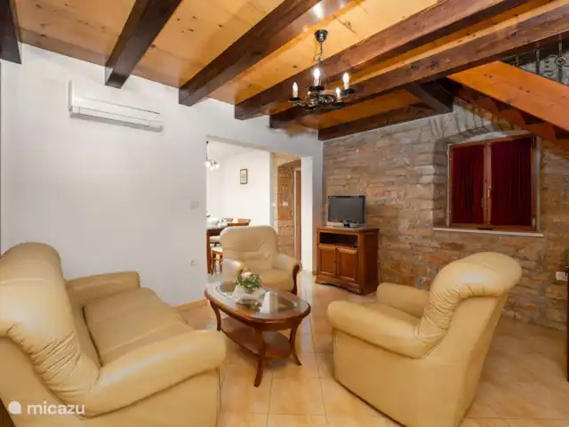 villa en Croacia, Istria, Zminj – Villa Stauri Salón