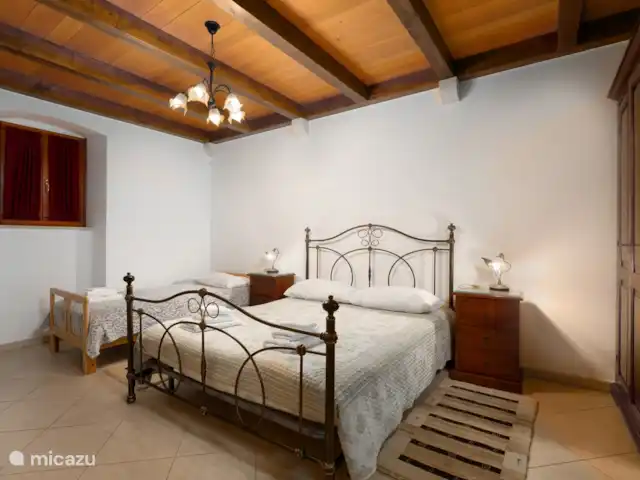 villa en Croacia, Istria, Zminj – Villa Stauri dormitorio
