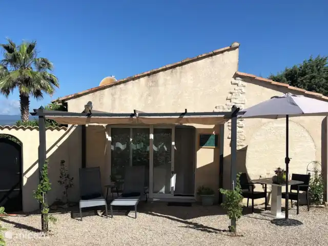 Location de Vacances France, Hérault, Oupia, chambres d'hôtes - Marie Jean chambre Le Vignoble Location de Vacances France, Hérault, Oupia, chambres d'hôtes - Marie Jean chambre Le Vignoble