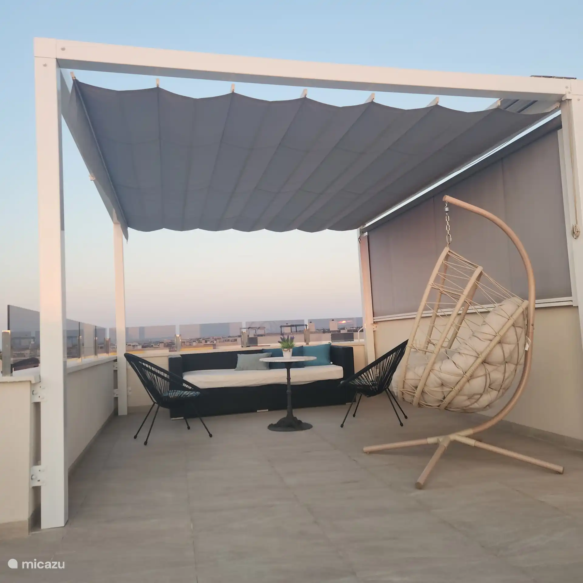 Pergola sur le penthouse.