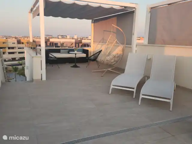 Location de Vacances Espagne, Costa Blanca, Orihuela Costa, penthouse - Amanecer de Luxe  Vue d’ensemble solarium