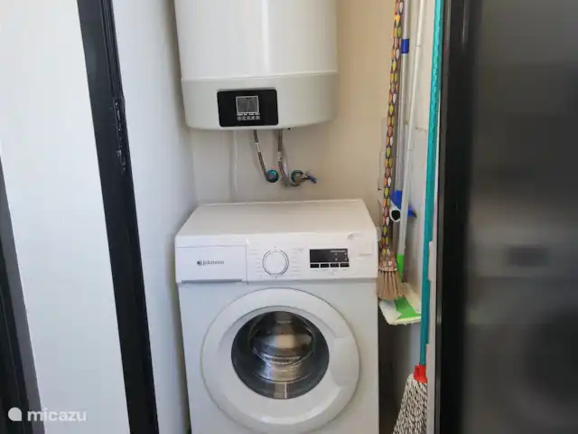 Location de Vacances Espagne, Costa Blanca, Orihuela Costa, penthouse - Amanecer de Luxe  Chambre verrouillable avec machine à laver et chaudière