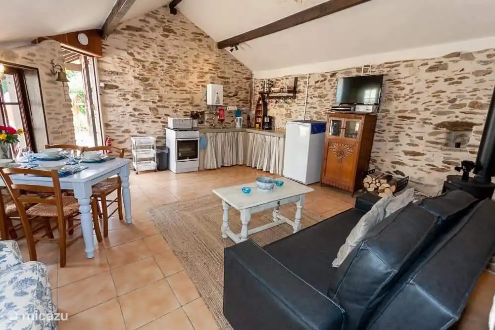 Maple Tree Gite offenes Wohnzimmer, Esszimmer und Küche