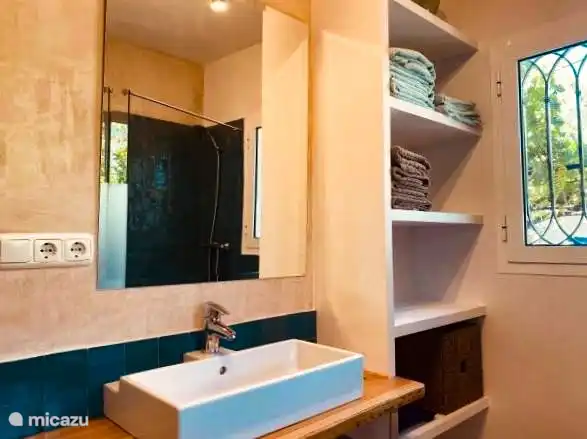 Jedes Schlafzimmer verfügt über ein eigenes Badezimmer