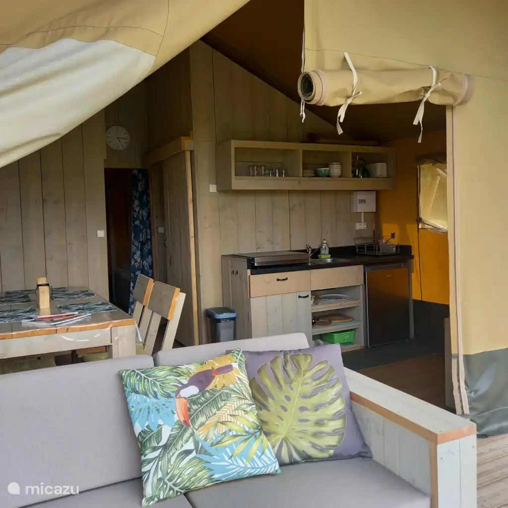 GLAMPING SAFARI LODGE MONPAZIER