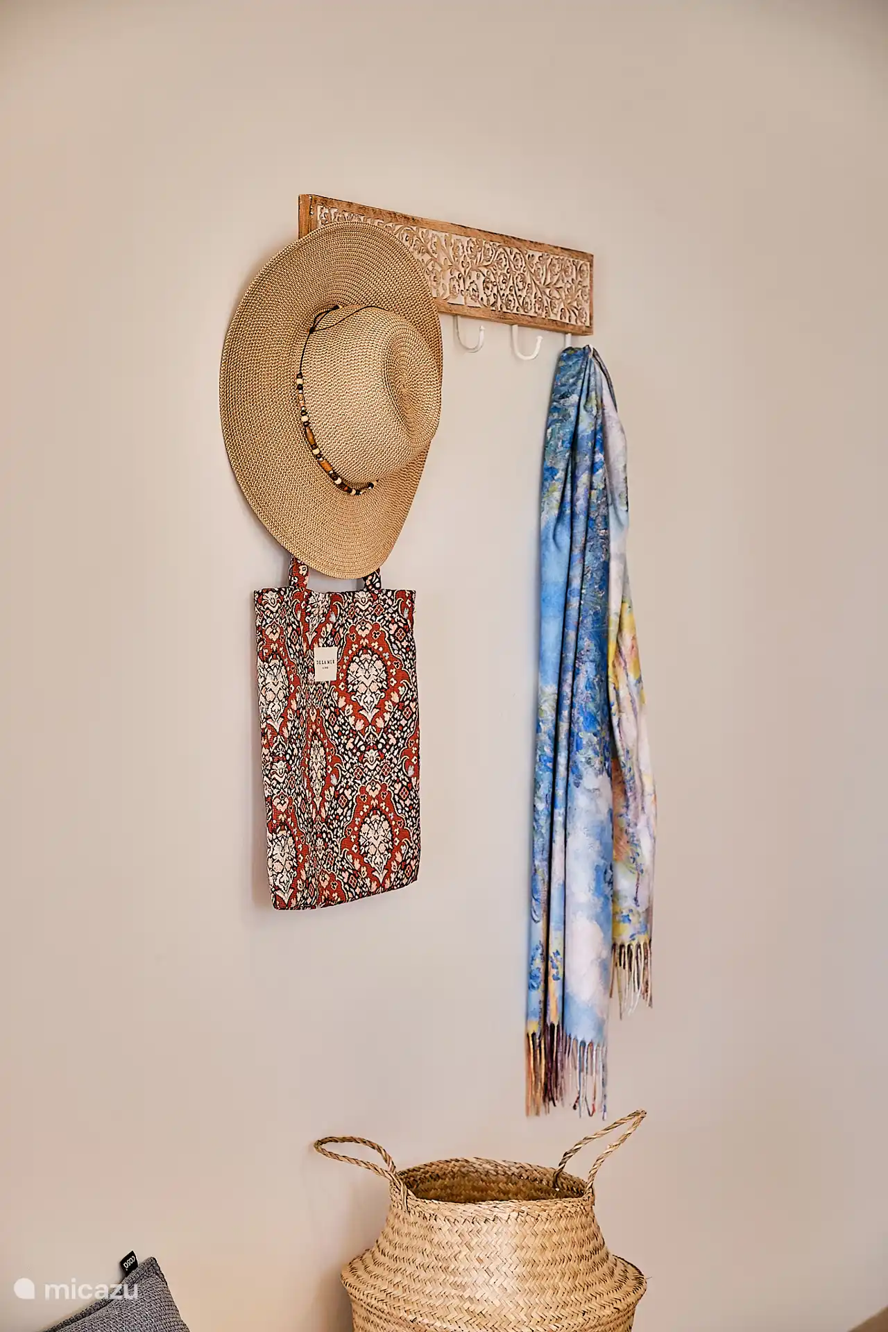 Diese Ecke begrüßt Sie vor der Haustür.