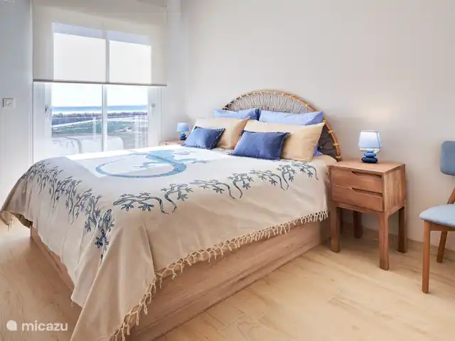 Blue Lake Penthouse | Espagne, Costa Blanca, Guardamar del Segura - appartement Et encore avec cette vue spacieuse et beaucoup de soleil.