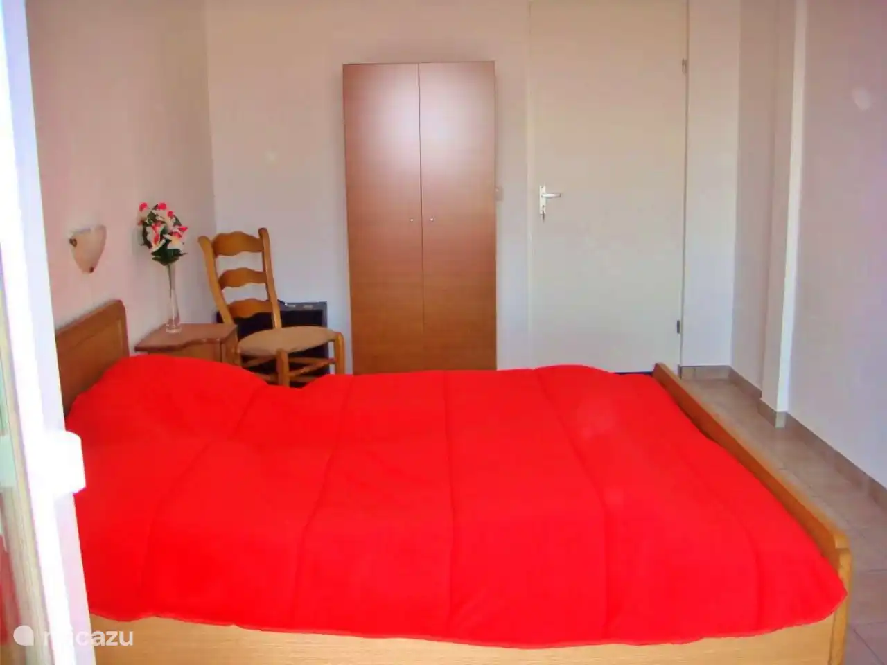 Doppelbett im dritten Schlafzimmer