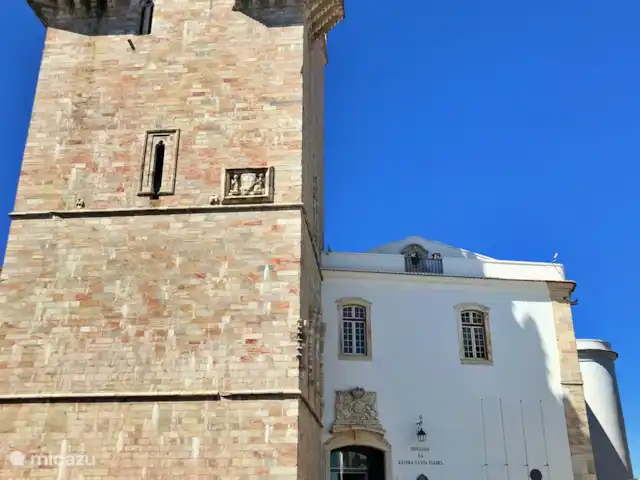 Location de Vacances Portugal, Portalegre, Figueira e Barros, villa - Piscine Casa Heechhiem pour 6 personnes Le château d’Estremoz (santra Maria) Point de vue sympa et vaut le détour !
