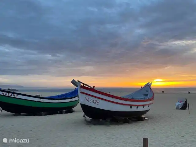 Wandelen, Portugal, Costa de Prata, Alcobaça, bed & breakfast Pátio do Vale - Alegria oude vissersbootjes Nazaré