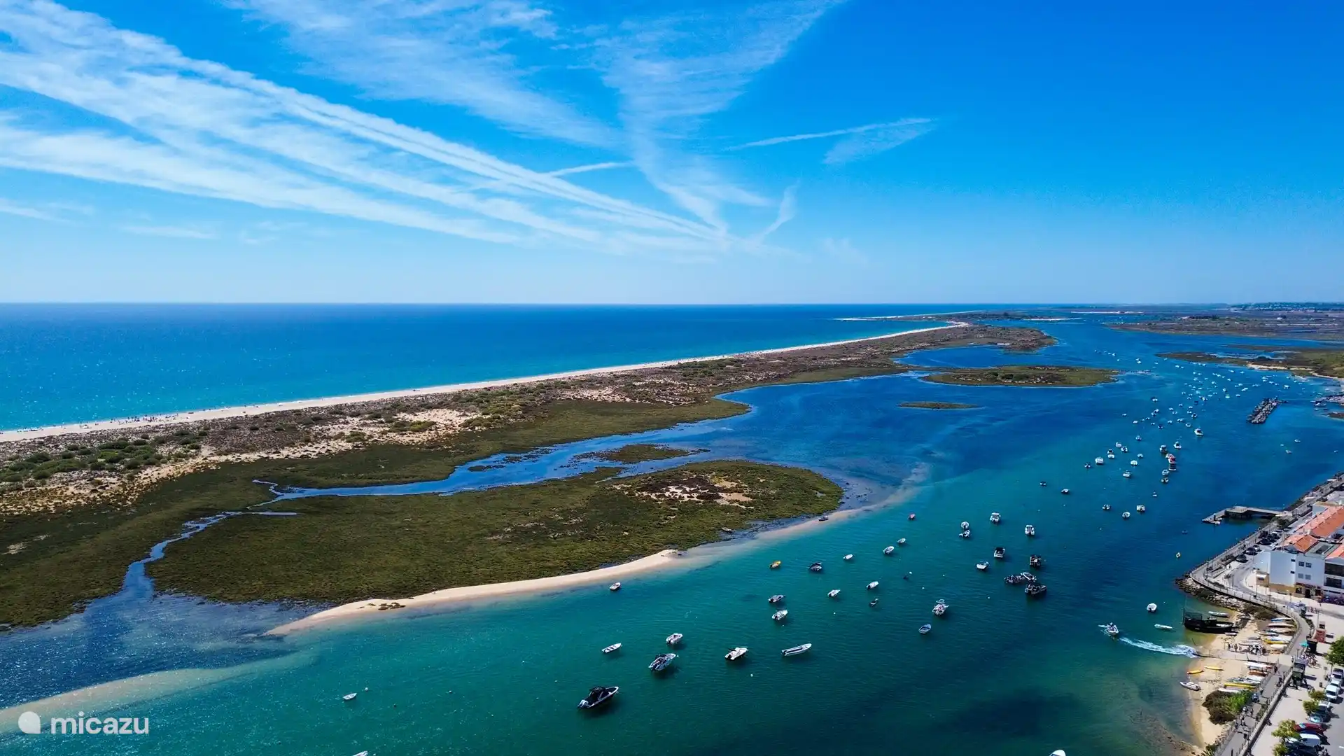 Die Insel Cabans de Tavira ist mit dem Boot in 2 Minuten zu erreichen. 