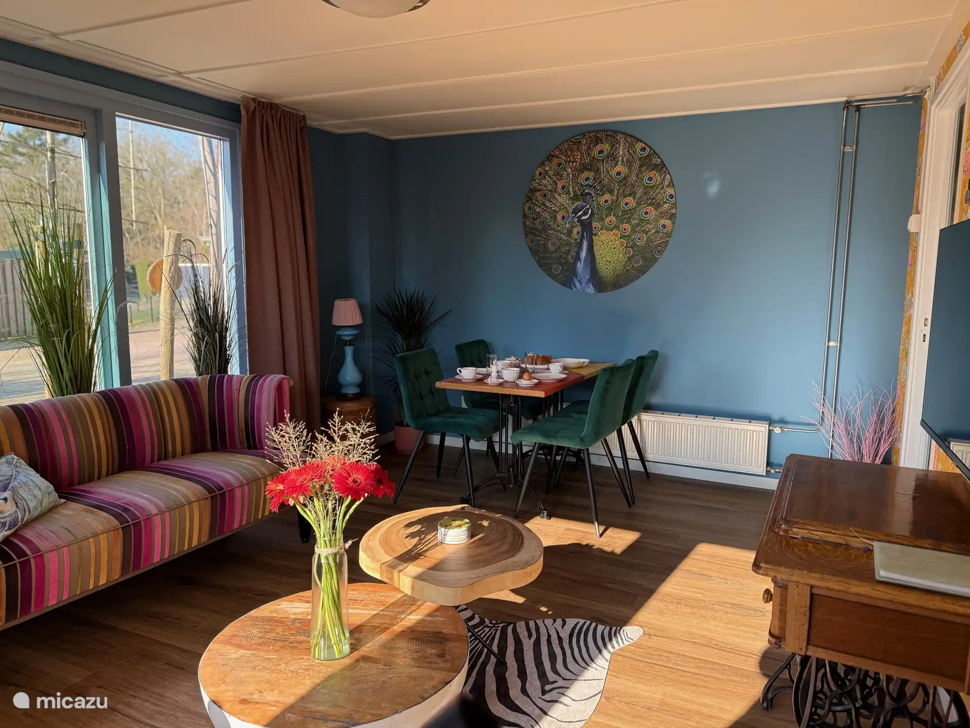 Prenez le petit-déjeuner, le déjeuner ou le dîner.