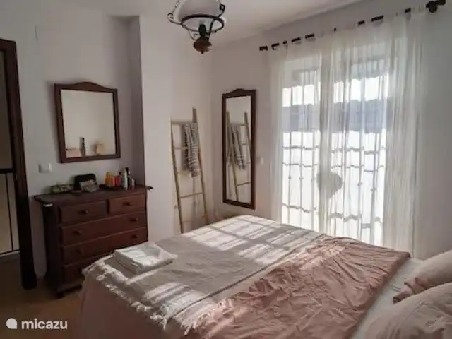 Casita de la Luz con piscina en España, Andalucía, Vejer de la Frontera - casa vacacional Dormitorio 1