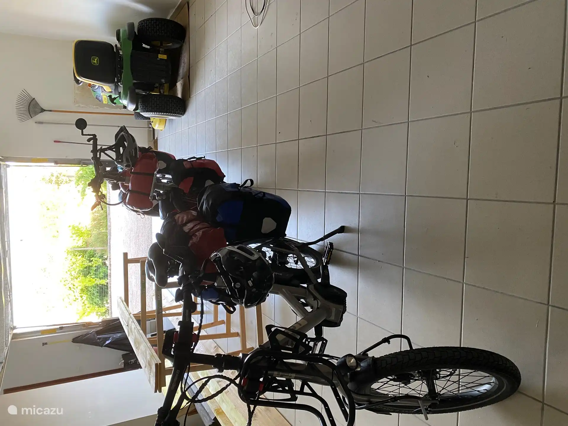 For those who want to store their bicycle or motorcycle safely and dry, you can do so in our garage.