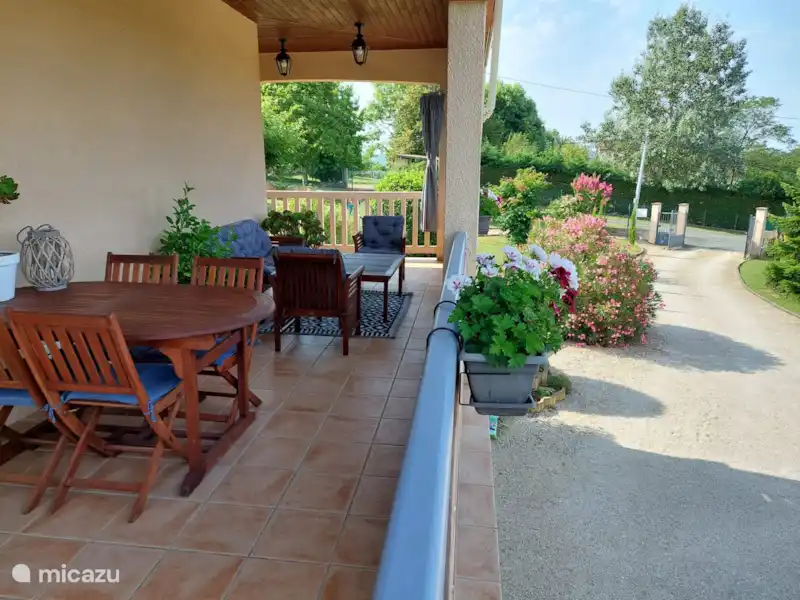 Aux Trois Mûriers | France, Lot-et-Garonne, Villeneuve-sur-Lot - Chambres d'hôtes Aux Trois Mûriers | France, Lot-et-Garonne, Villeneuve-sur-Lot - Chambres d'hôtes