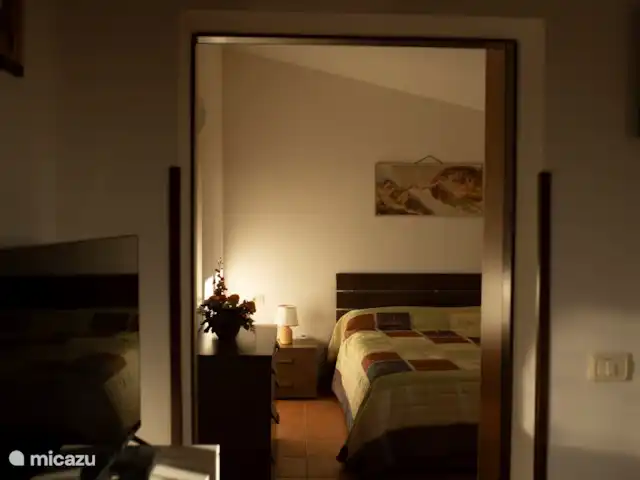 Il Melograno, tussen heuvels en zee huren in Italië, Toscane, Guardistallo - appartement Slaapkamer met tweepersoonsbed 1