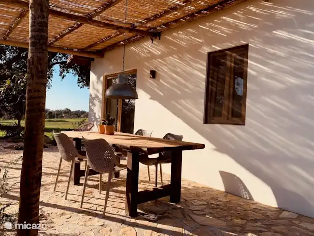 Casa Goa en Portugal, Beja, São Teotónio - casa vacacional Terraza privada Casa Goa