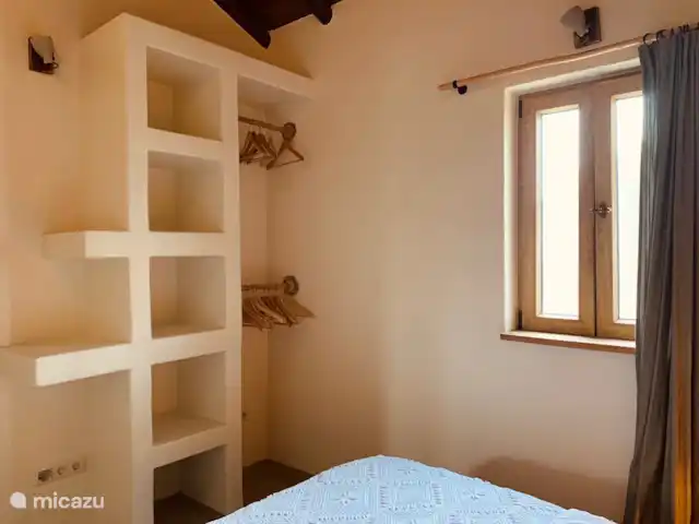 Casa Goa en Portugal, Beja, São Teotónio - casa vacacional Dormitorio 1 Armario
