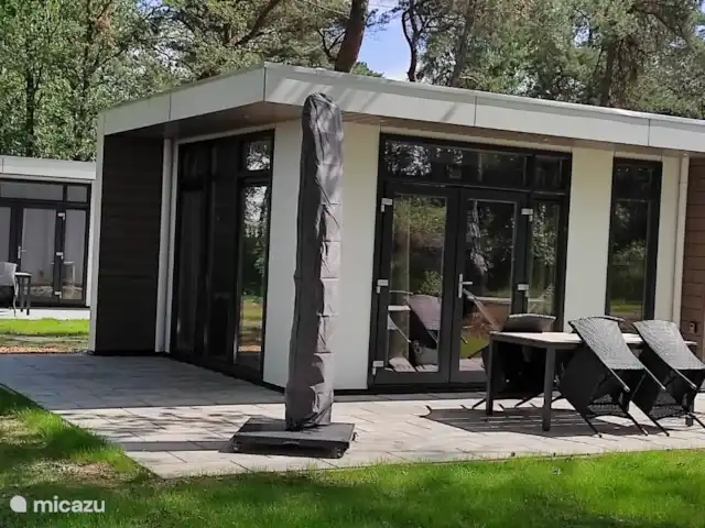 Casa Bosrust : naturellement confortable | Pays-Bas, Overijssel, Haarle - chalet Asseyez-vous à l’extérieur