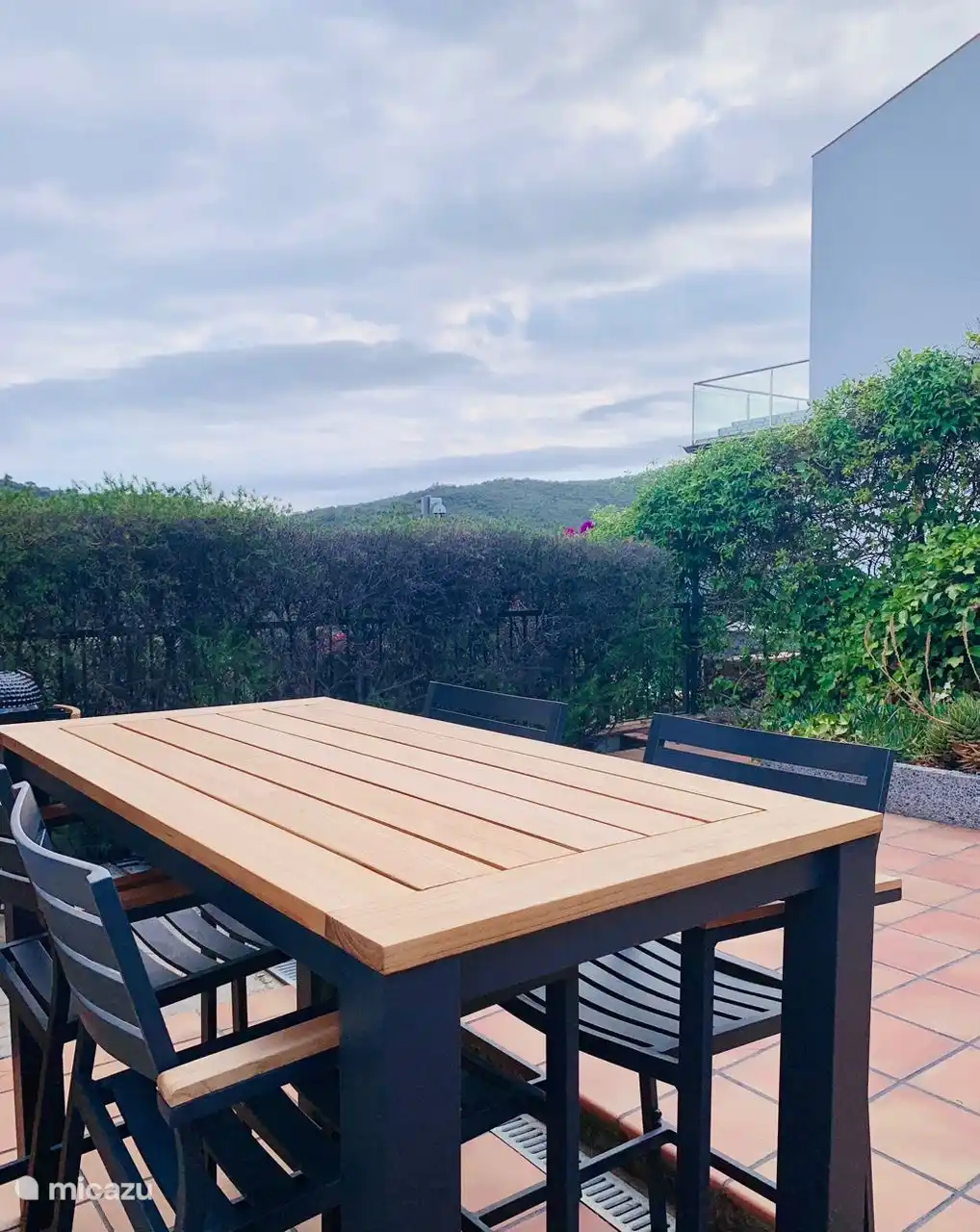 Essgarnitur für den Außenbereich