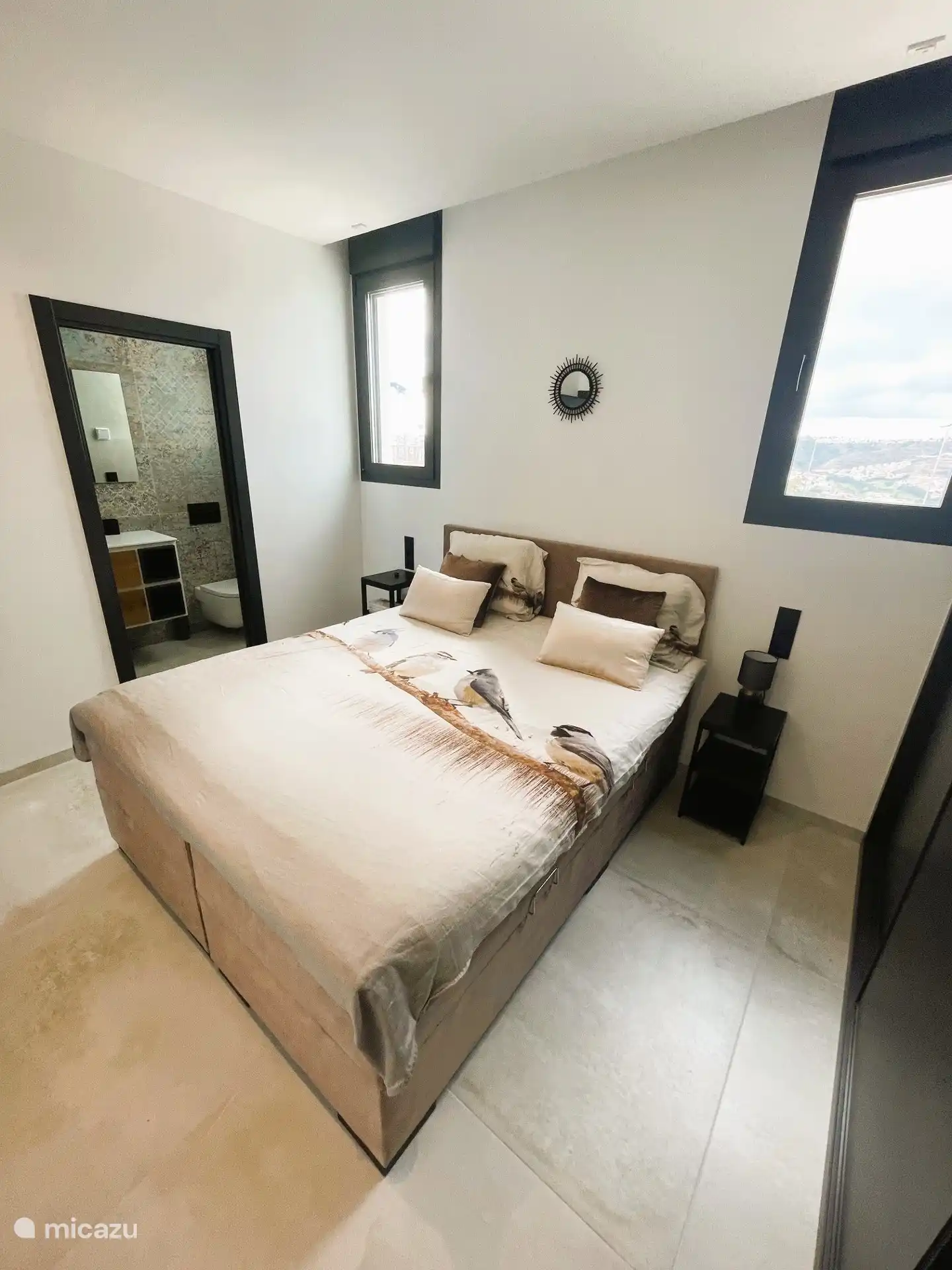 Master bedroom with fantastic views over Rojales