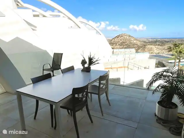 Casa Vista Mar piscine privée et ascenseur | Espagne, Costa Blanca, Rojales - appartement Vue sur la colline d’el Recorral, le parc naturel en face du complexe