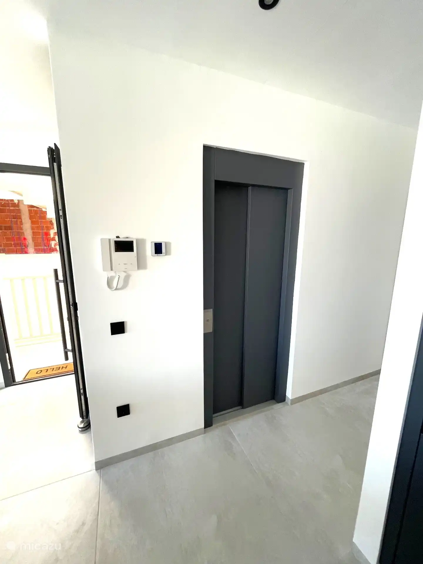 Private elevator that opens from the ground floor into the living room on the 1st floor and to the roof terrace on the 2nd floor