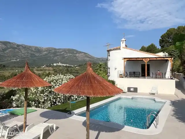villa huren in Spanje, Costa Blanca, Alcalali – Villa Relax The pool side