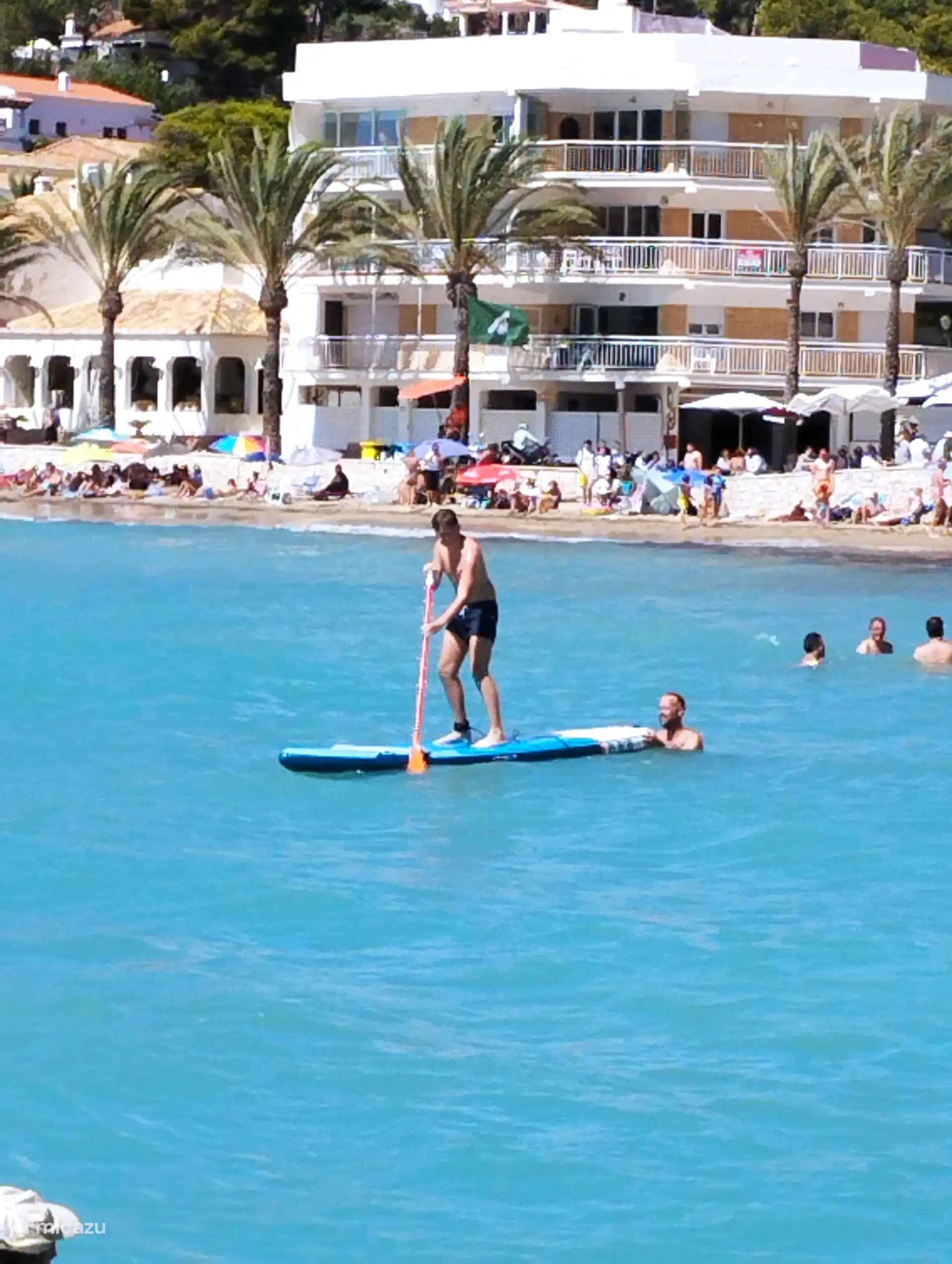 El Portet strand met leuke terrassen en restaurants.. 10 auto minuten van het huis