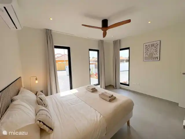 Villa Picobello | Curaçao, Banda Ariba (est), Jan Sofat - villa Chambre 3, avec climatisation, ventilateur de plafond et armoire